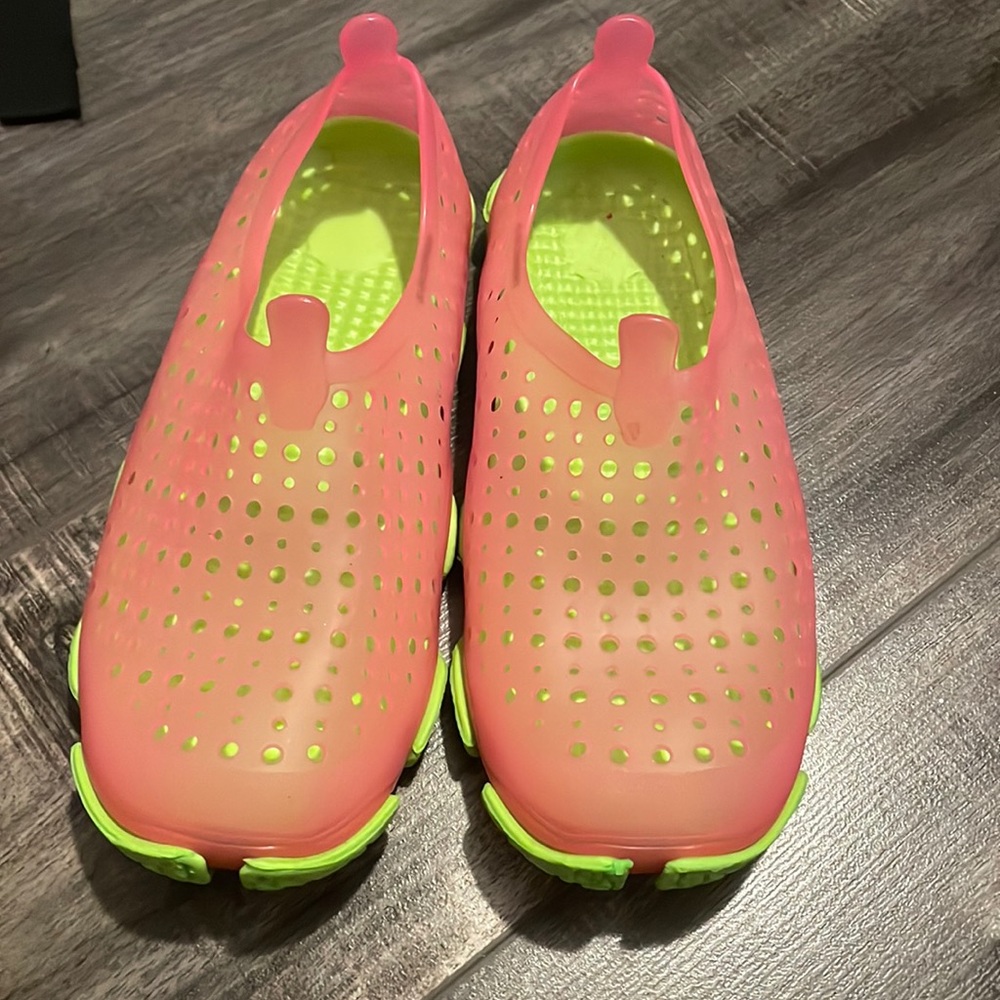 Kids Water shoes size 2/3